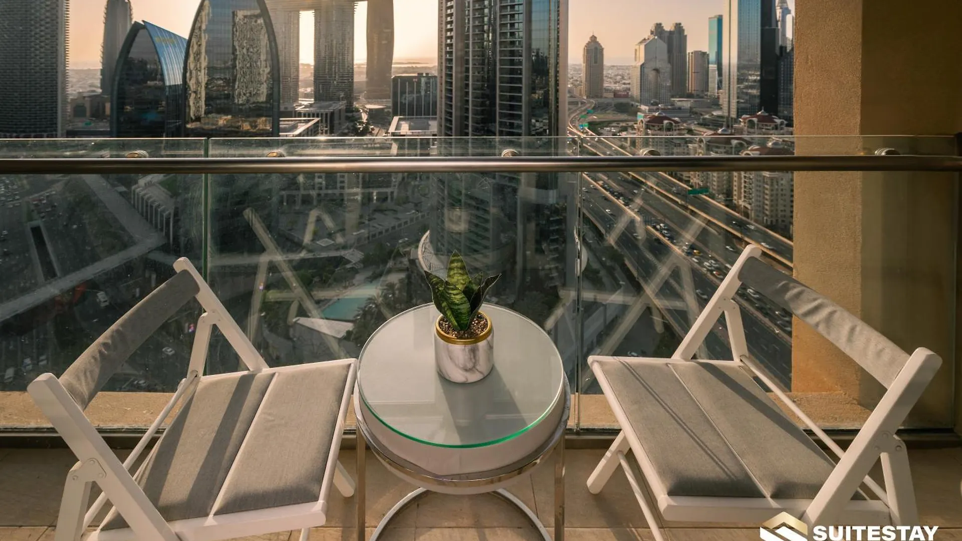 Ostay-Fashion Avenue Dubai Mall 0*,  الإمارات العربية المتحدة